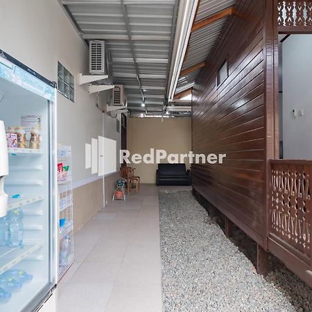 Langkar Guest House Syariah Mitra Reddoorz Samarinda Zewnętrze zdjęcie