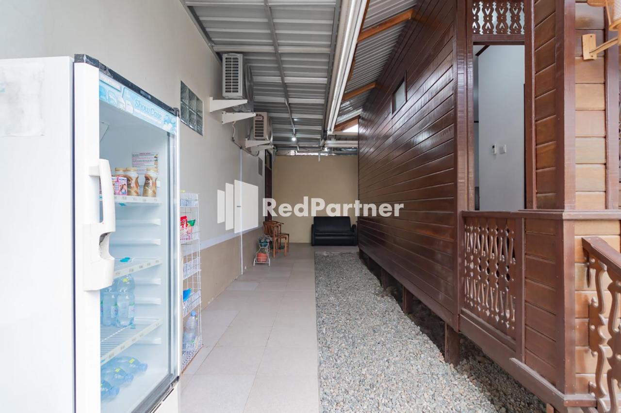 Langkar Guest House Syariah Mitra Reddoorz Samarinda Zewnętrze zdjęcie
