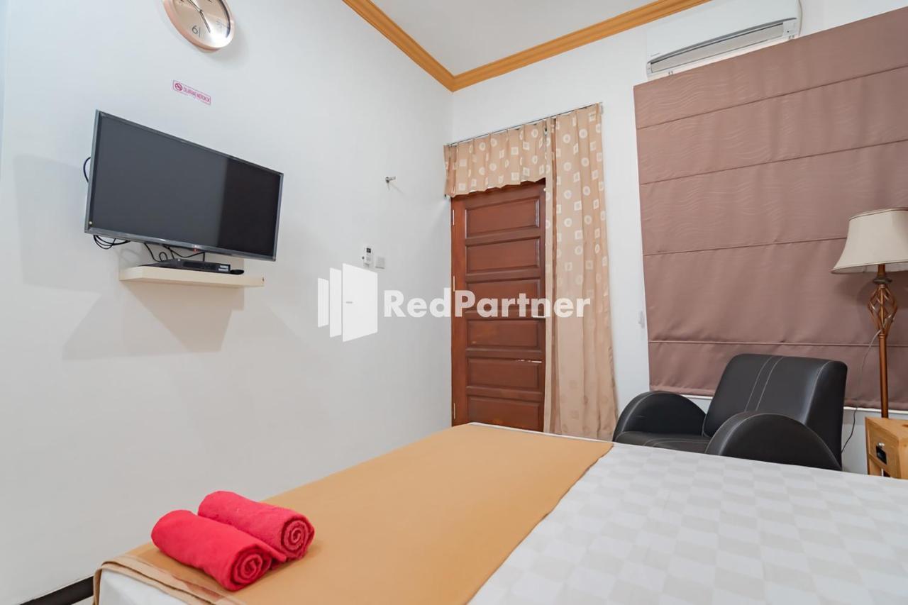 Langkar Guest House Syariah Mitra Reddoorz Samarinda Zewnętrze zdjęcie
