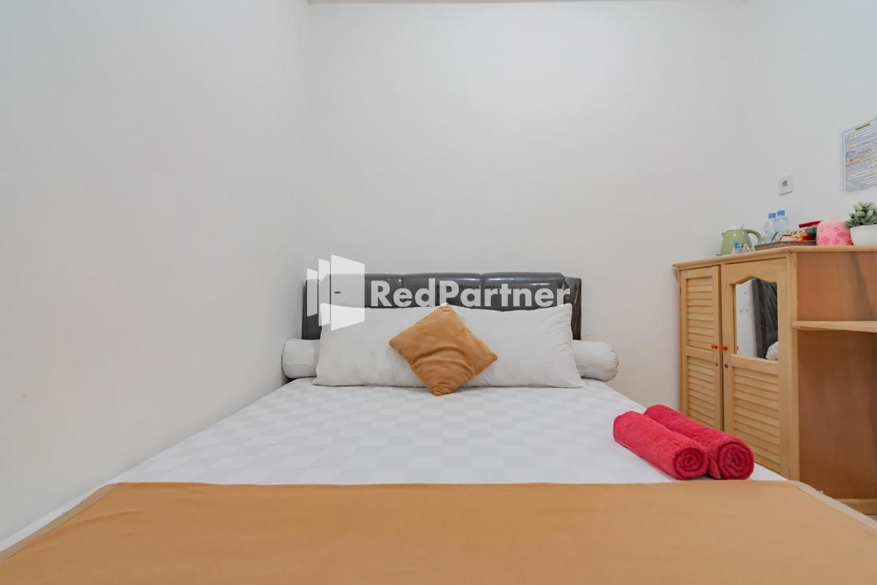 Langkar Guest House Syariah Mitra Reddoorz Samarinda Zewnętrze zdjęcie